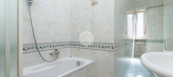 2 غرف نوم شقة في Rivoli, Italy رقم 276427 12