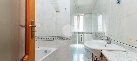 2 غرف نوم شقة في Rivoli, Italy رقم 276427 13