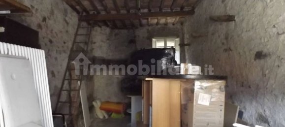 2 bedrooms House in Lucca, Italy No. 330071 5