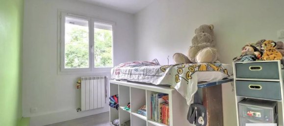 6 chambres Châteaux à Serpaize, France No. 335280 8