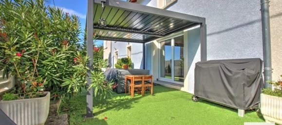 6 chambres Châteaux à Serpaize, France No. 335280 14