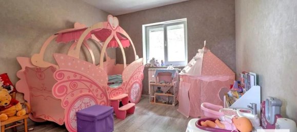 6 chambres Châteaux à Serpaize, France No. 335280 10