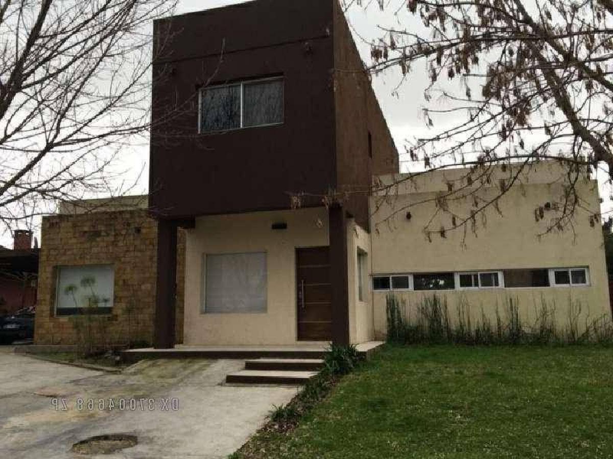 2 bedrooms House in Tigre, Argentina No. 1017