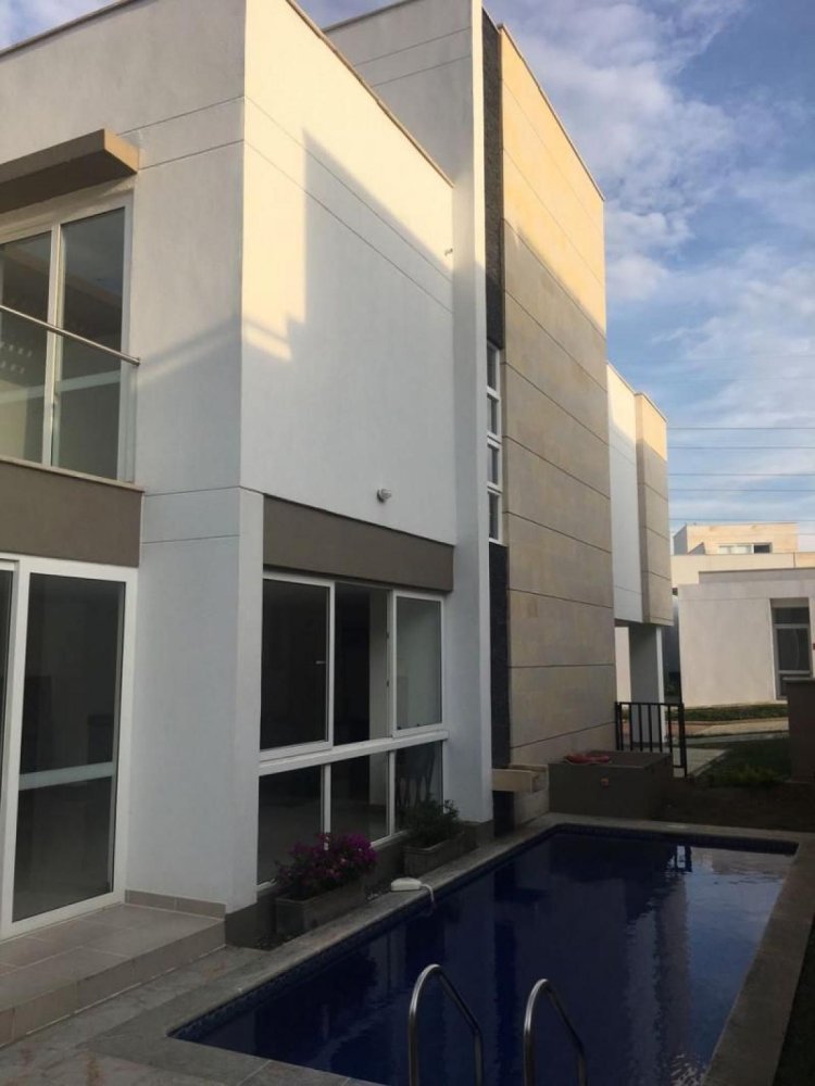 Дом с 4 спальнями в Валье дель Каука, Колумбия № 8896