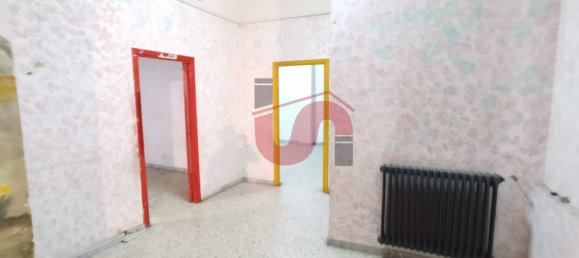 11-salle Propriété commerciale à Benevento, Italy No. 88345 5