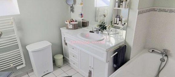 Casa de 3 dormitorios en Marly-la-Ville, France No. 151480 7