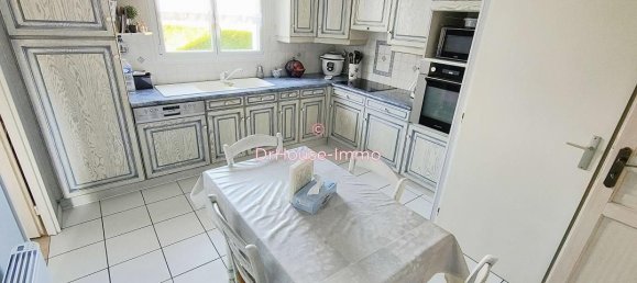 Casa de 3 dormitorios en Marly-la-Ville, France No. 151480 3