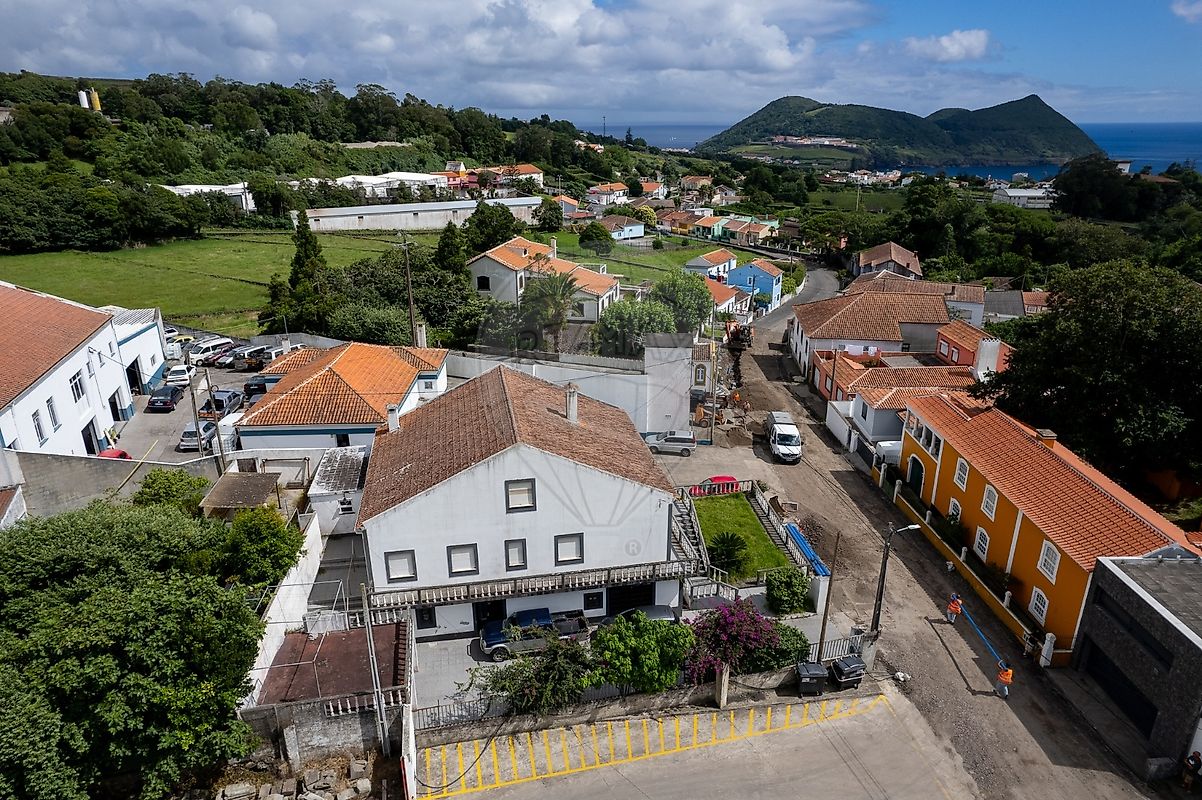 6 bedrooms House in Angra do Heroismo, Portugal No. 24775