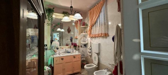 2 Schlafzimmer Wohnung in Bari, Italy, Nr. 159834 28