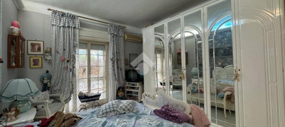 2 Schlafzimmer Wohnung in Bari, Italy, Nr. 159834 3