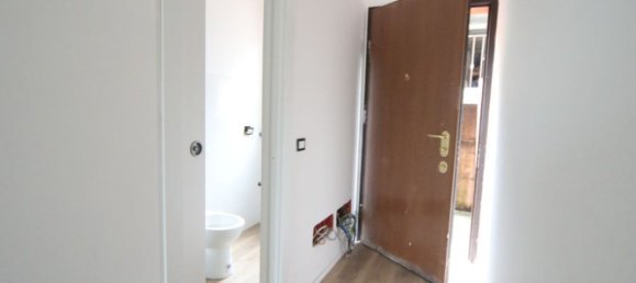 4-salle Maison à Proserpio, Italy No. 186183 98