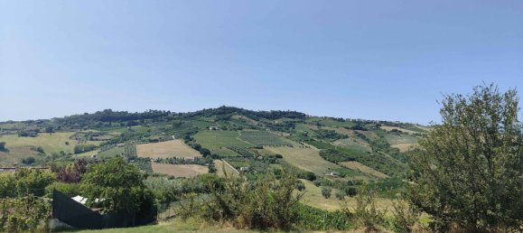 7610m² Land in Acquaviva Picena, Italy No. 309762 5