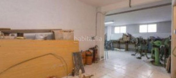 201m² Commercial property in Madrid, Spain No. 65004 9