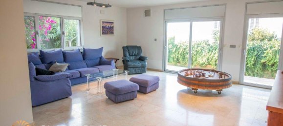 5 bedrooms House in Coma-Ruga, Spain No. 344 6