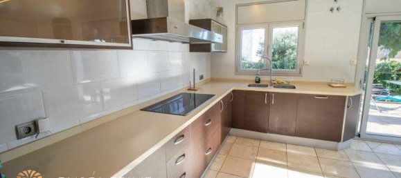 5 bedrooms House in Coma-Ruga, Spain No. 344 12