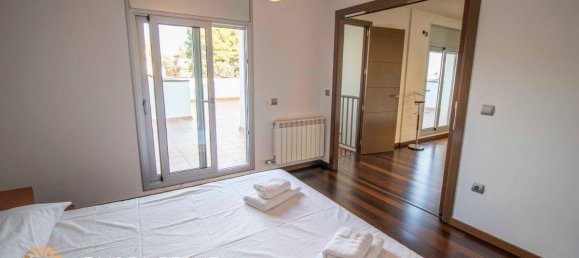 5 bedrooms House in Coma-Ruga, Spain No. 344 19