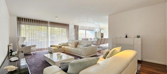 Apartamento de 4 dormitorios en Matosinhos, Portugal No. 40532 9