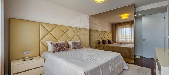 Apartamento de 4 dormitorios en Matosinhos, Portugal No. 40532 20