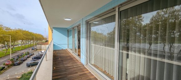 Apartamento de 4 dormitorios en Matosinhos, Portugal No. 40532 13