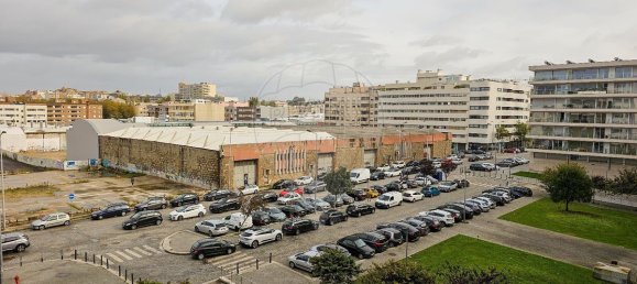 Apartamento de 4 dormitorios en Matosinhos, Portugal No. 40532 34