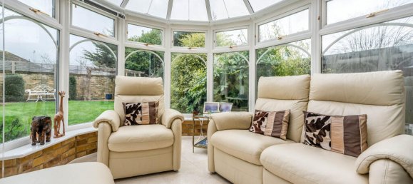 4 bedrooms House in Bexley, United Kingdom No. 10437 2