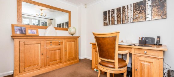 4 bedrooms House in Bexley, United Kingdom No. 10437 9