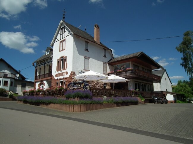 4248m² Hotel in Bitburg, Germany No. 24125