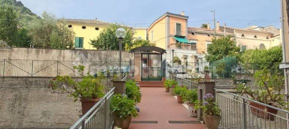 4 bedrooms Apartment in Cava de' Tirreni, Italy No. 342604 2