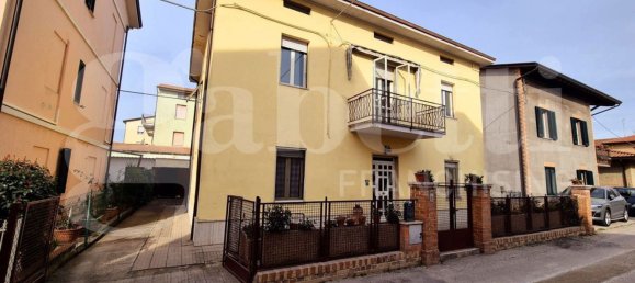 Casa de 6 divisões em Assisi, Italy N.º 126254 16