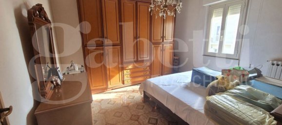 Casa de 6 divisões em Assisi, Italy N.º 126254 12