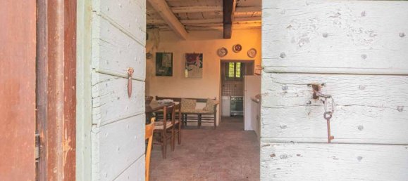 Дом с 20 комнатами в Витербо, Италия № 154602 28