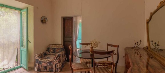 Дом с 20 комнатами в Витербо, Италия № 154602 26