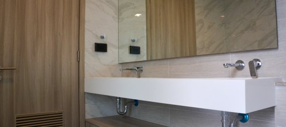 3 bedrooms Condo in Bangkok, Thailand No. 7032 15