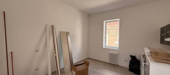 2 Schlafzimmer Wohnung in Busto Arsizio, Italy, Nr. 380022 5