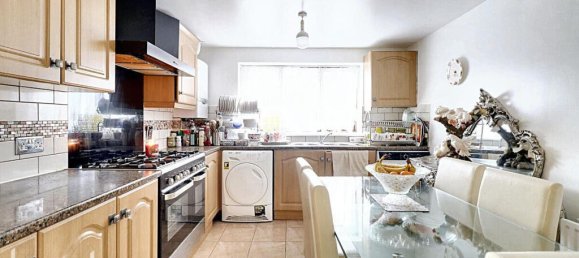 4 Schlafzimmer Bungalow in West Drayton, United Kingdom, Nr. 5036 6