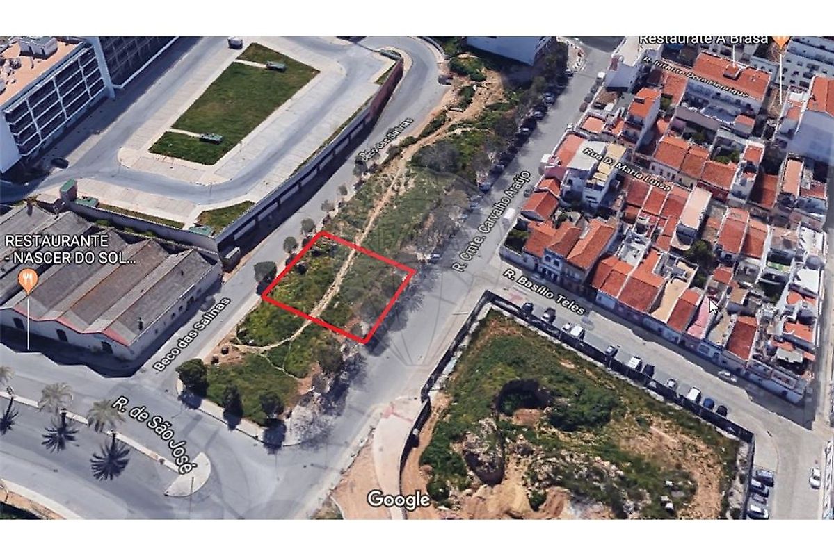 Grundstück in Portimao, Portugal 376m², Nr. 34977