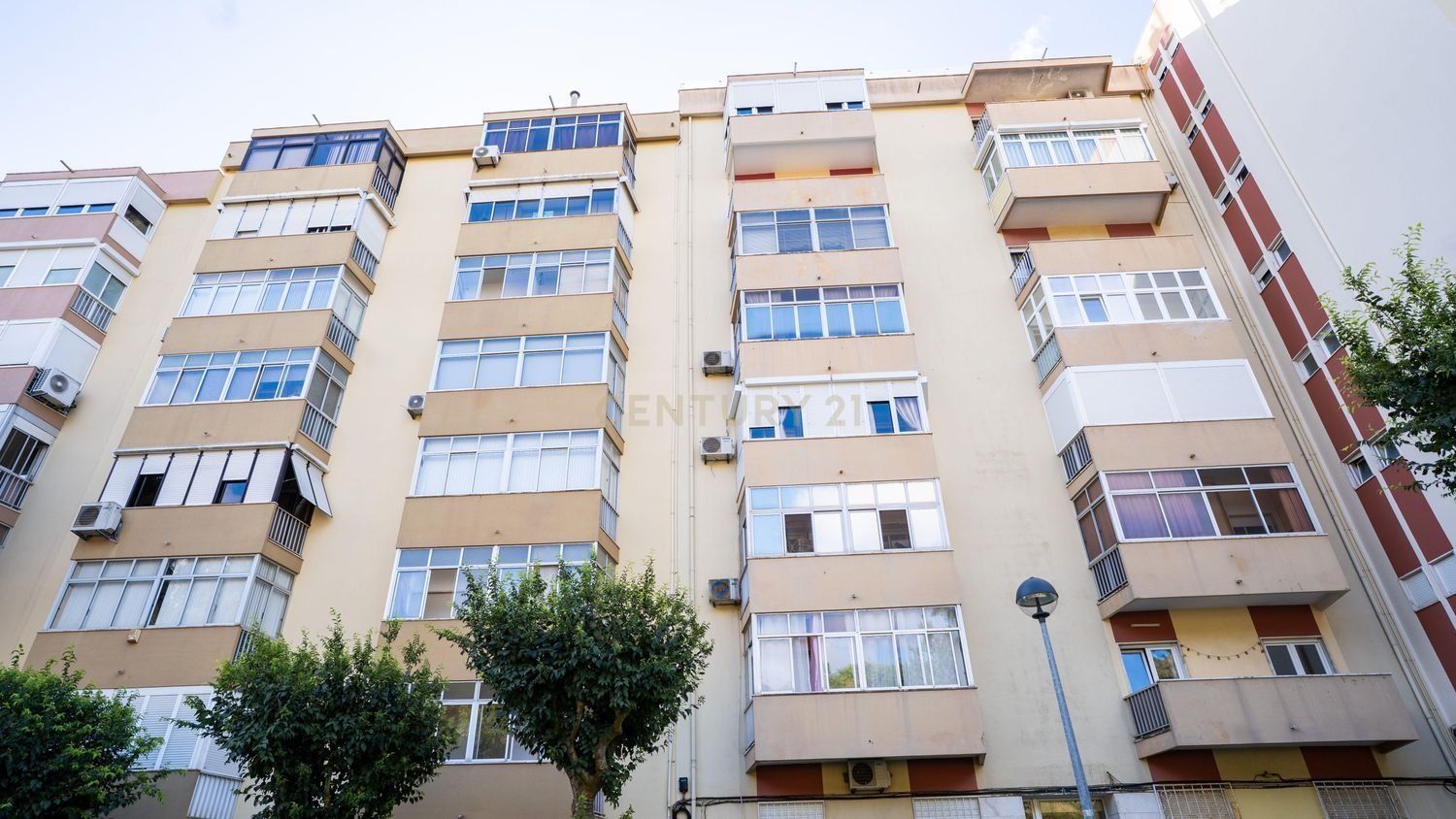 3 bedrooms Apartment in Odivelas, Portugal No. 318226