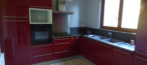 Casa de 3 dormitorios en Jargeau, France No. 246320 20