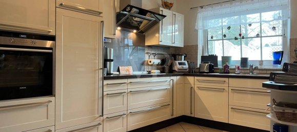 3 bedrooms House in Hameln-Pyrmont, Germany No. 208576 4