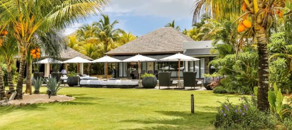 5 bedrooms Villa in Centre de Flacq, Mauritius No. 268 3