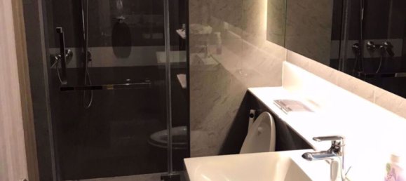 شقة 1 غرف نوم  في Khlong Toei, Thailand رقم 9398 4