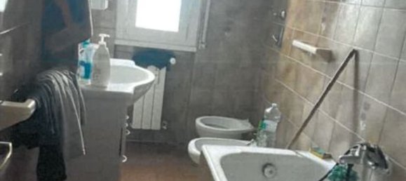 3 rooms Apartment in Pioltello, Italy No. 101603 10