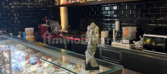 2 rooms Commercial property in Caserta, Italy No. 225879 11