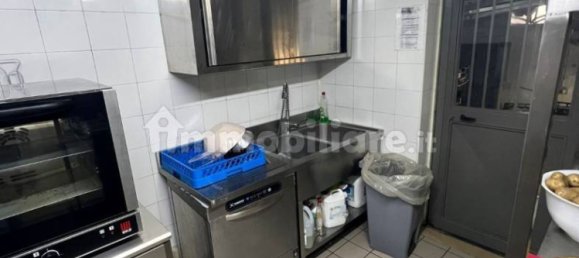 2 rooms Commercial property in Caserta, Italy No. 225879 4