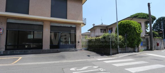 3 غرف نوم فيلا في Carate Brianza, Italy رقم 206046 2