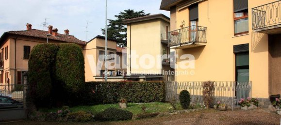 3 غرف نوم فيلا في Carate Brianza, Italy رقم 206046 4