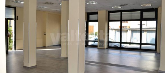 3 غرف نوم فيلا في Carate Brianza, Italy رقم 206046 5