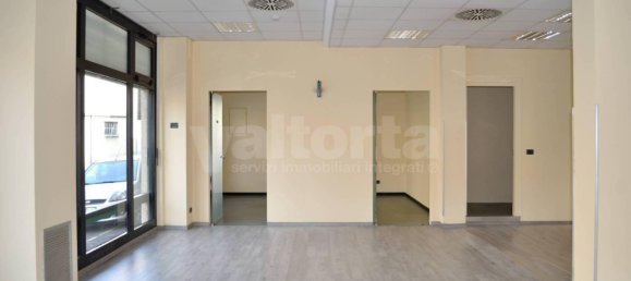 3 غرف نوم فيلا في Carate Brianza, Italy رقم 206046 7