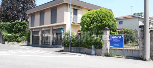 3 غرف نوم فيلا في Carate Brianza, Italy رقم 206046 15