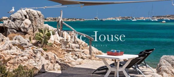 Villa de 5 divisões em La Maddalena, Italy N.º 258027 3